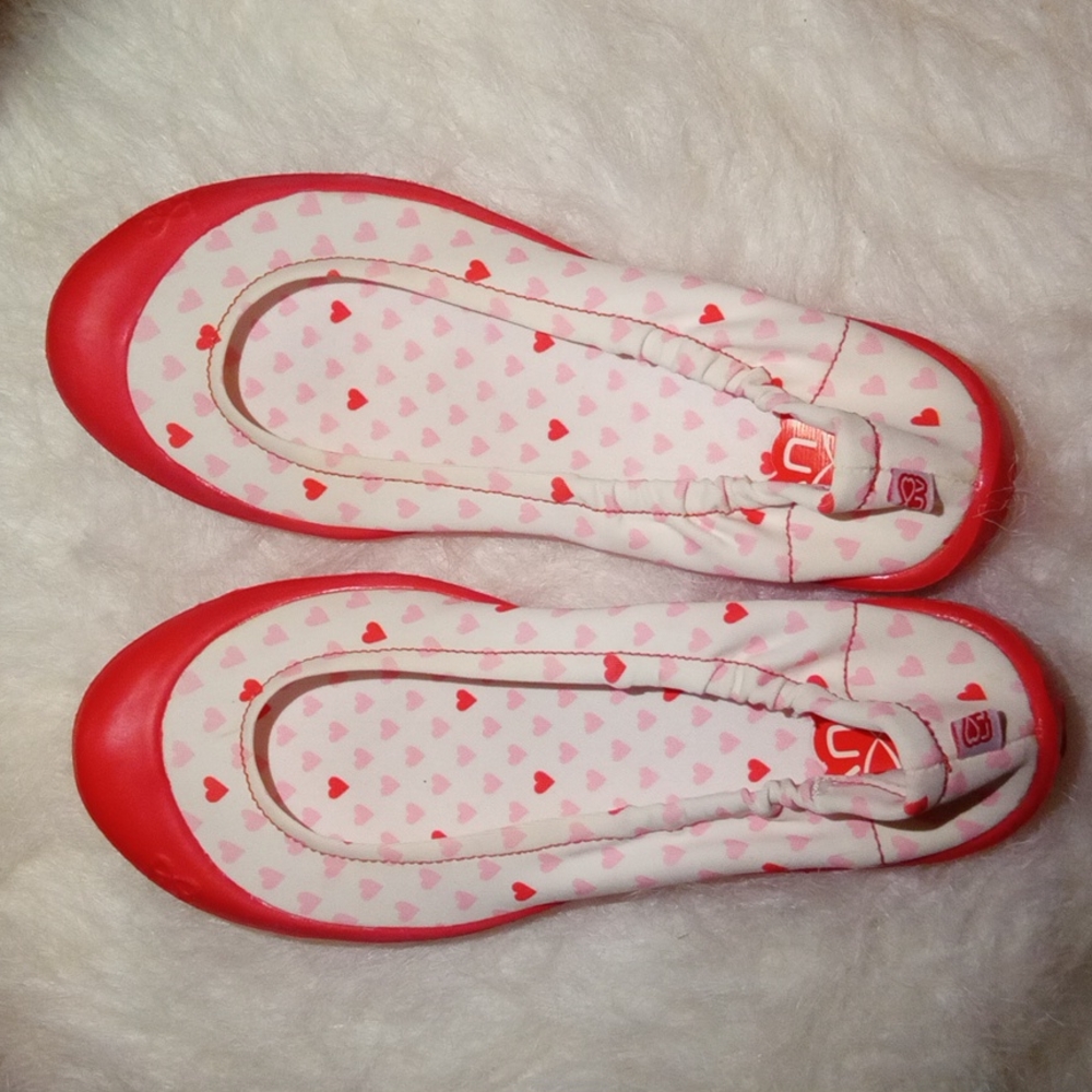 💚 Luv Dream Flats NWT